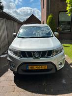 Suzuki Vitara 1.4 2016 Grijs met trekhaak, Voorwielaandrijving, 4 cilinders, 400 kg, Origineel Nederlands