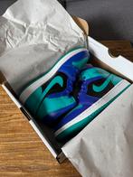 Air Jordan 1 mid Grape Emerald 40,5, Overige kleuren, Nieuw, Ophalen of Verzenden, Sneakers of Gympen