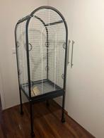Papegaai kooi, Dieren en Toebehoren, Vogels | Hokken en Kooien, Ophalen of Verzenden, Zo goed als nieuw, Metaal, Vogelkooi
