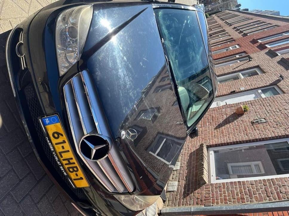 Mercedes-Benz C-Klasse 1.8 C180 CGI Sedan AUT 2010 Zwart, Automaat, 745 kg, Achterwielaandrijving, 1800 kg