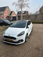 Ford Fiësta 1.5 200pk 5dr 2019 Wit met afneembare trekhaak, Auto's, Voorwielaandrijving, Wit, 1183 kg, Handgeschakeld