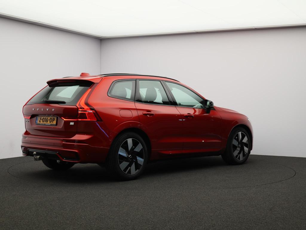 Volvo XC60 T6 350PK Plug-in hybrid AWD Ultimate Dark / Bower, Auto's, Gebruikt, 4 cilinders, 138 €/maand, Vierwielaandrijving