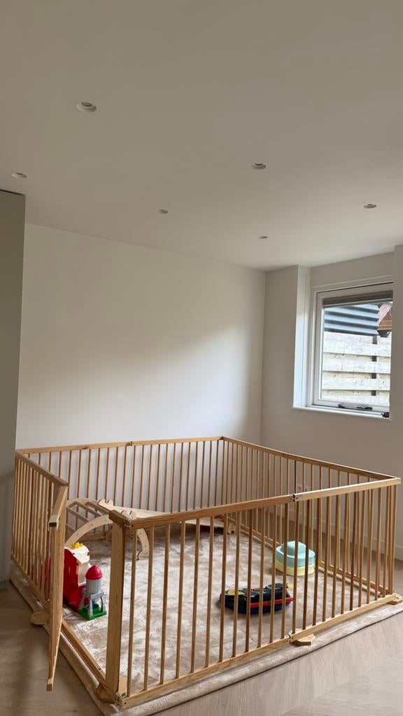 Boxenland grondbox 7,32 meter inklapbaar wasbare boxkleed, Kinderen en Baby's, Boxen, Ophalen, Zo goed als nieuw, Boxkleed