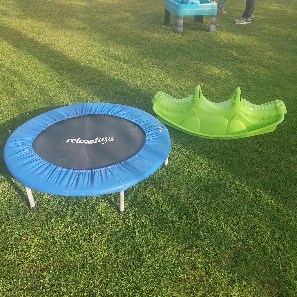Gratis ophalen: trampoline en wipwap krokodil, Ophalen, Gebruikt