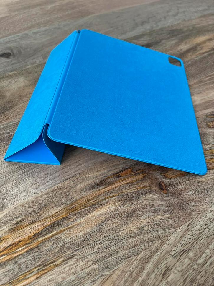 Smart Folio voor de iPad Pro, Computers en Software, Tablet-hoezen, Zo goed als nieuw, Bescherming voor- en achterkant, Ophalen of Verzenden