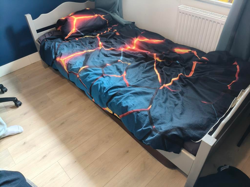 Een persoons bed, Antiek en Kunst, Ophalen
