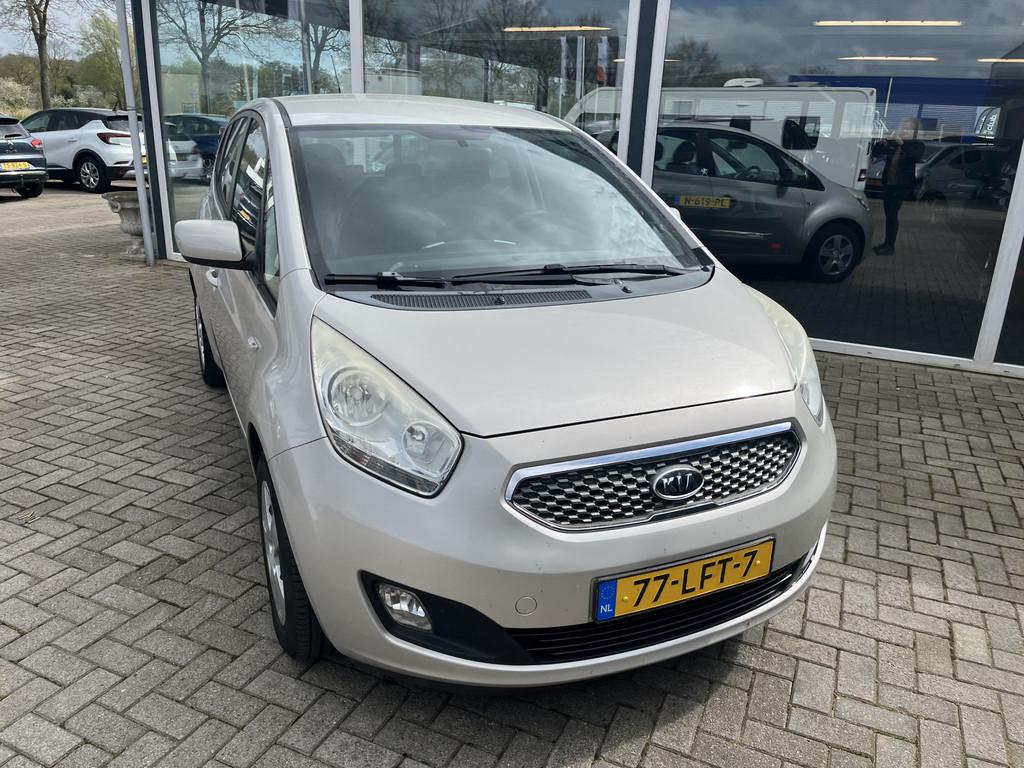 Kia Venga 1.4 CVVT X-tra Pdc / Trekhaak / Airco (bj 2010), Auto's, Voorwielaandrijving, Euro 5, Gebruikt, 4 cilinders