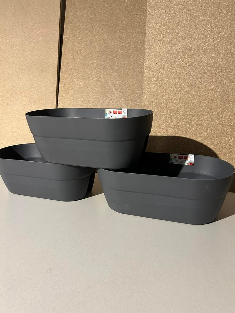 Nieuw - balkon/railing planten bakken / bloempotten, Tuin en Terras, Kunststof, Minder dan 30 cm, Balkon, Rond