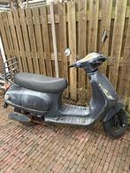 Gratis af te halen scooter La Souris - voor onderdelen/hobby, Fietsen en Brommers, Ophalen of Verzenden, Gebruikt, Overige merken