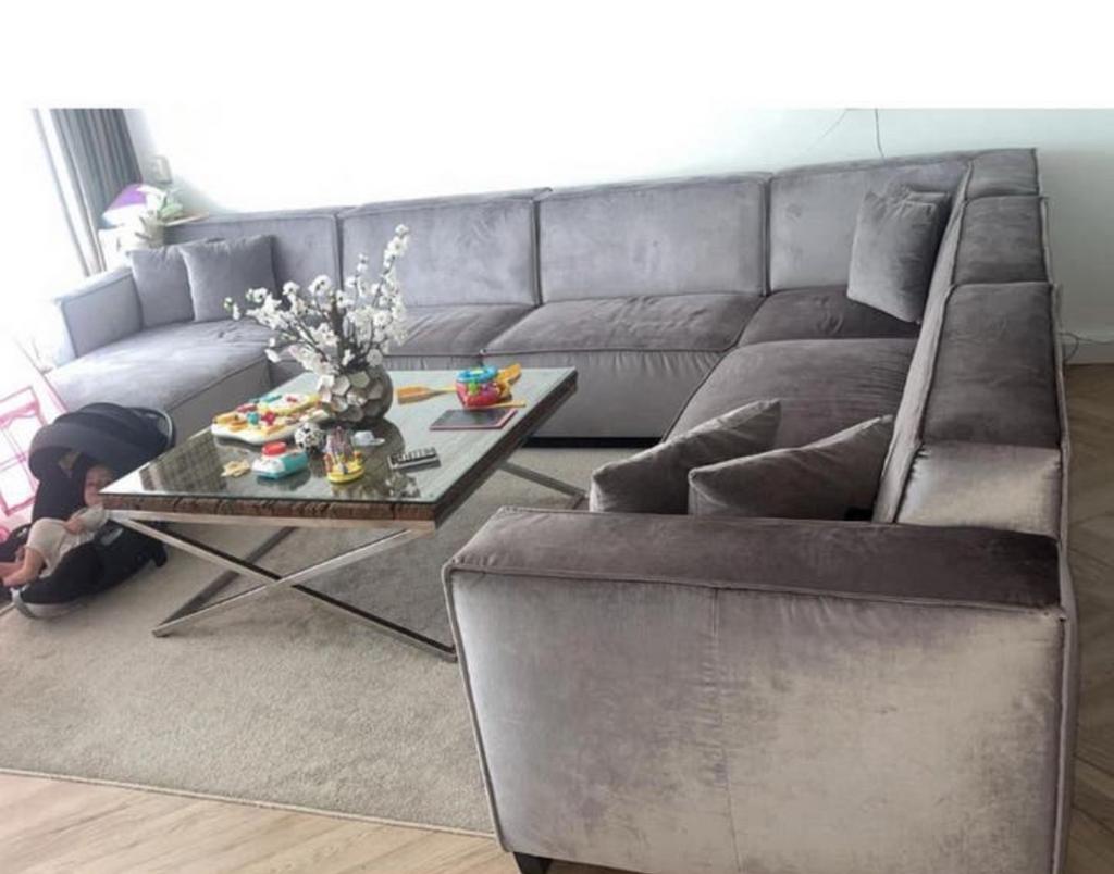 Grote gezins bank, Huis en Inrichting, Banken | Complete zithoeken, Ophalen of Verzenden, Zo goed als nieuw