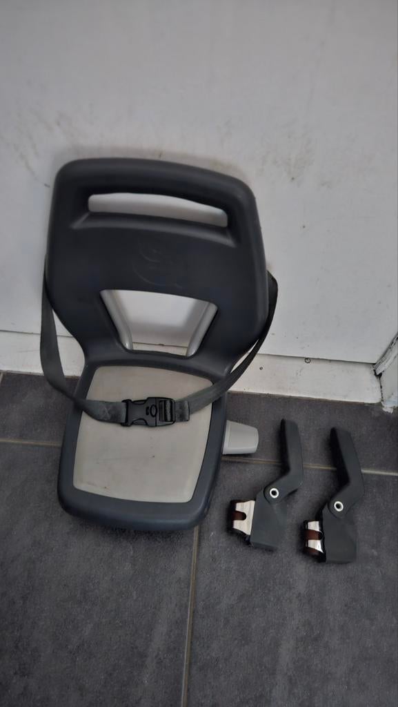 Qibbel achterzitje met voorsteuntjes, Fietsen en Brommers, Fietsaccessoires | Fietsstoeltjes, Ophalen, Voetsteuntjes