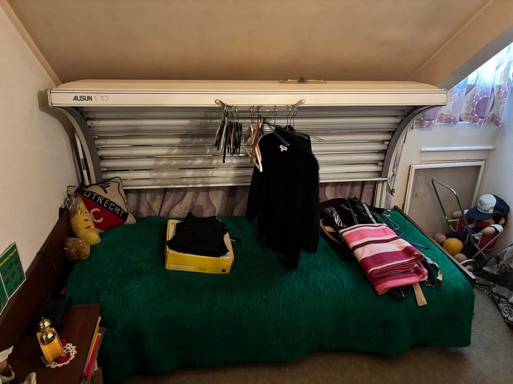 Alisun E10 zonnebank - Voor de liefhebber, Ophalen, Niet werkend, Zonnebank enkelzijdig, Minder dan 10 lampen