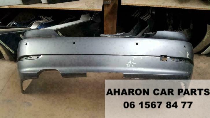 E60 LCI Achterbumper PDC licht grijs zilver facelift 18102 +, Auto-onderdelen, Carrosserie en Plaatwerk, Bumper, Achter, Gebruikt