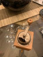 Houten koffiemolen met metalen bovenkant, Ophalen of Verzenden