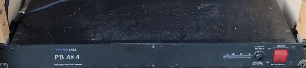 art pb 4x4 audio power conditioner net filter 19 inch, Ophalen, Audio