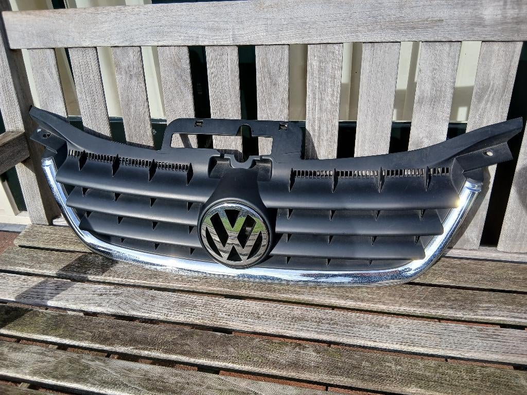Touran en/of Caddy Grille 2003-2011, Auto-onderdelen, Ophalen of Verzenden, Gebruikt, Volkswagen