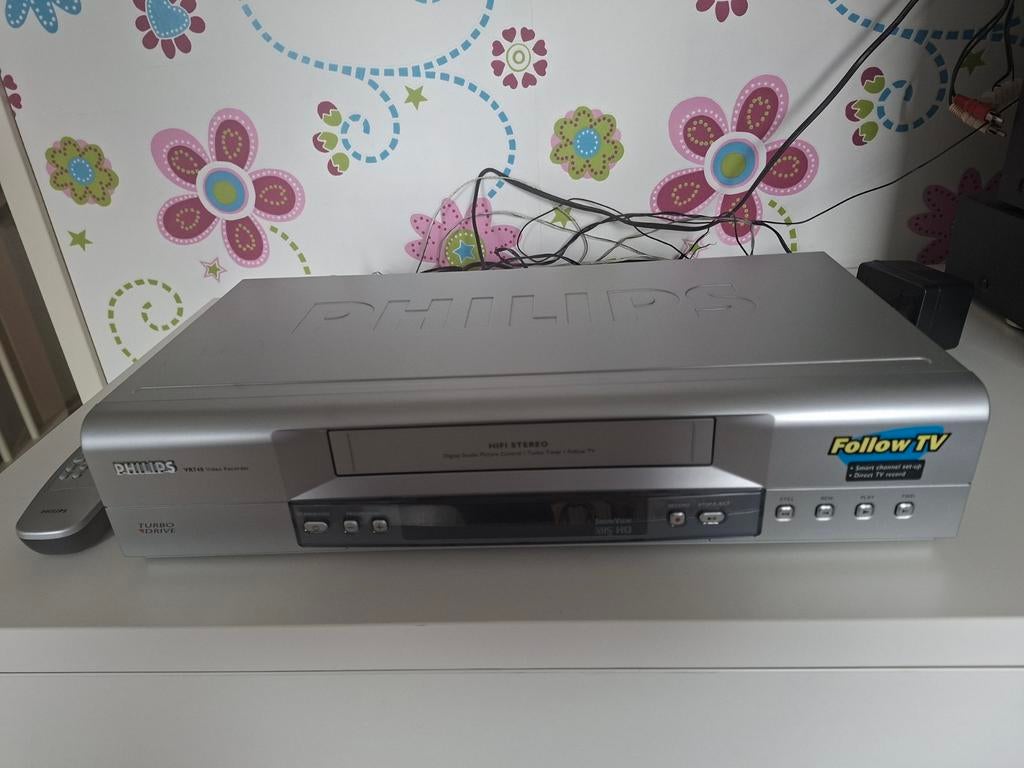 Philips VR740  Video Recorder met afstandsbediening, Ophalen, Gebruikt, VHS-speler of -recorder