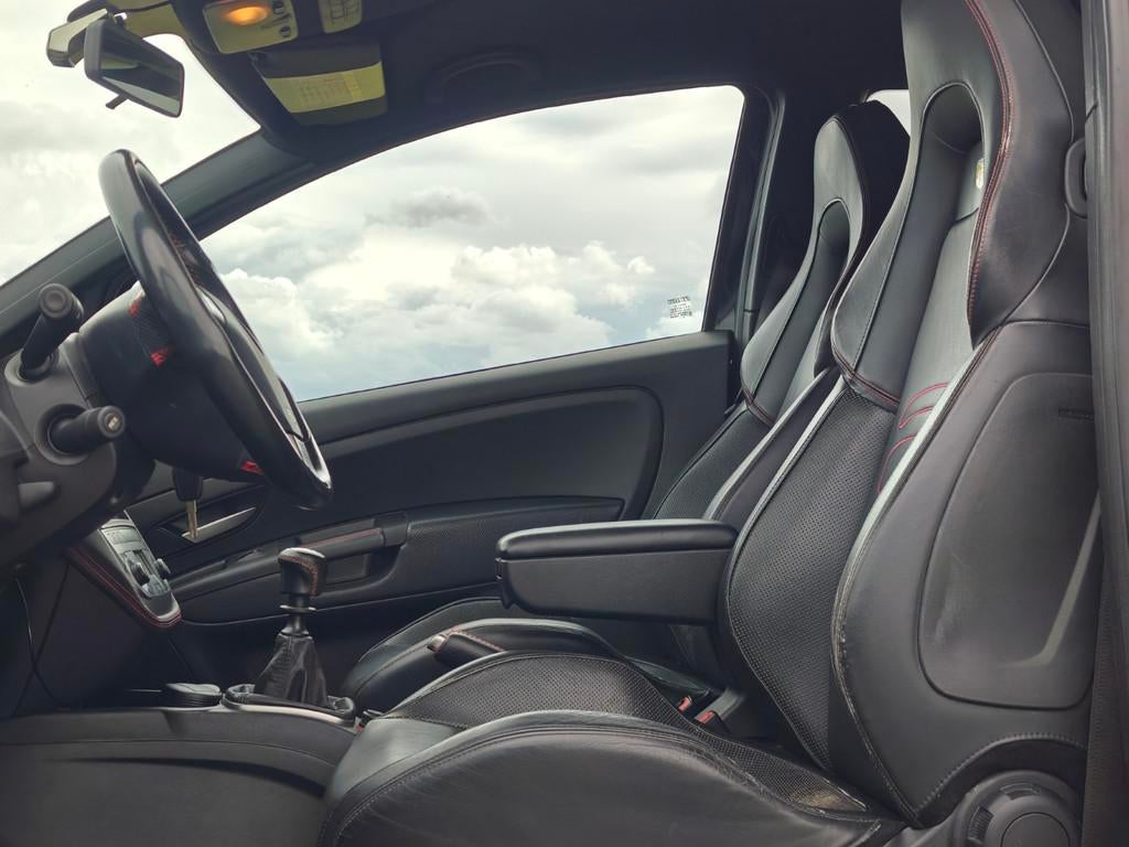 Fiat Grande Punto 1.4-16V Abarth (bj 2009), Voorwielaandrijving, 1160 kg, 15 km/l, Gebruikt