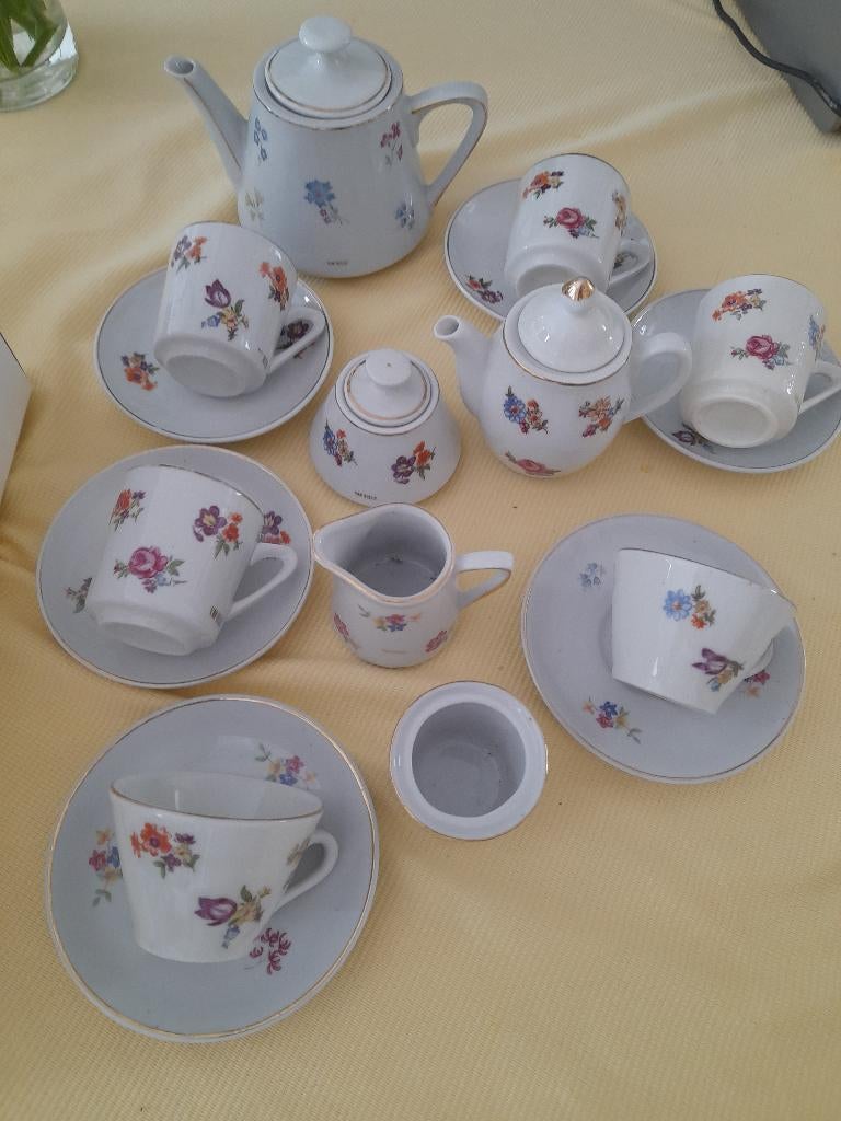 KINDER SERVIESJE, Antiek en Kunst, Ophalen of Verzenden