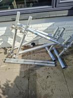 Set uitbouwconsoles steiger, Doe-het-zelf en Verbouw, Steigers, Ophalen, Gebruikt, Rolsteiger of Kamersteiger, 5 meter of hoger