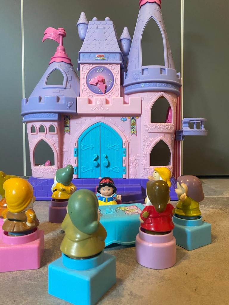 Fisher-Price Little People Sneeuwwitje Kasteel met Muziek, Kinderen en Baby's, Ophalen, Zo goed als nieuw, Poppenhuis