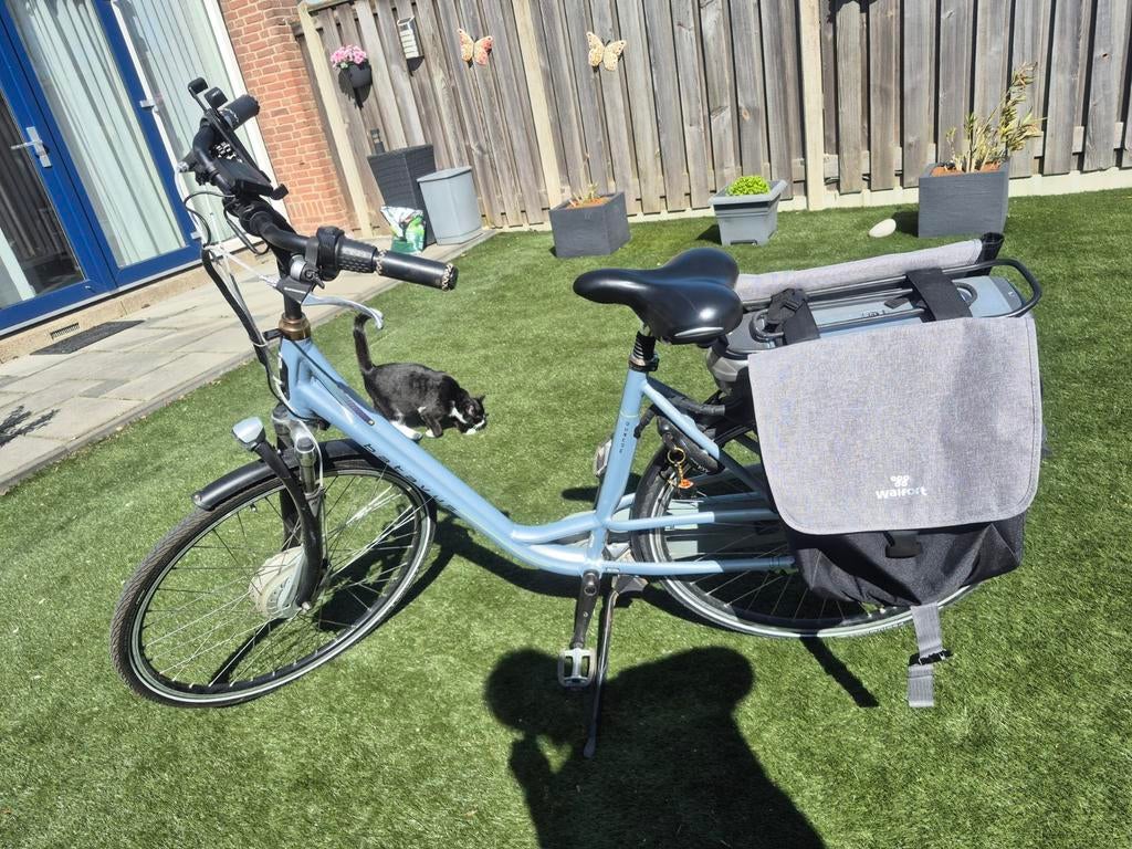 Nette elektrische Batavus Monaco e-bike, Fietsen en Brommers, Elektrische fietsen, Ophalen, Gebruikt, Batavus, 51 tot 55 cm