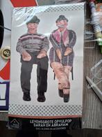 Sarah 50 opvulpop, masker, vlag en slingers Sarah 50 jaar, Ophalen of Verzenden, Gebruikt, Versiering, Abraham of Sarah