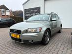 Volvo V50 2.5 T5 Momentum AWD|220PK|CRUISE|STOELVERW|+APK, Voorwielaandrijving, Gebruikt, 700 kg, 2521 cc