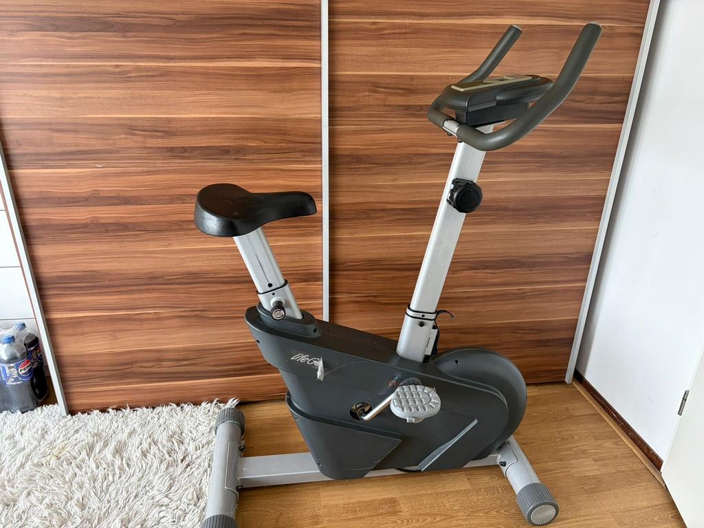 Hometrainer fiets, Ophalen of Verzenden, Zo goed als nieuw, Hometrainer