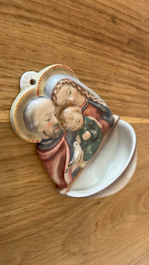 Goebel Hummel Wijwaterbakje Heilige Familie, Antiek en Kunst, Antiek | Religie, Ophalen of Verzenden