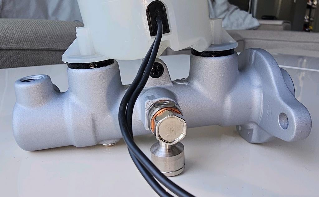 MX-5 NA/NB Hoofdremcilinder REVISIE, Auto-onderdelen, Remmen en Aandrijving, Ophalen of Verzenden, Gereviseerd, Mazda