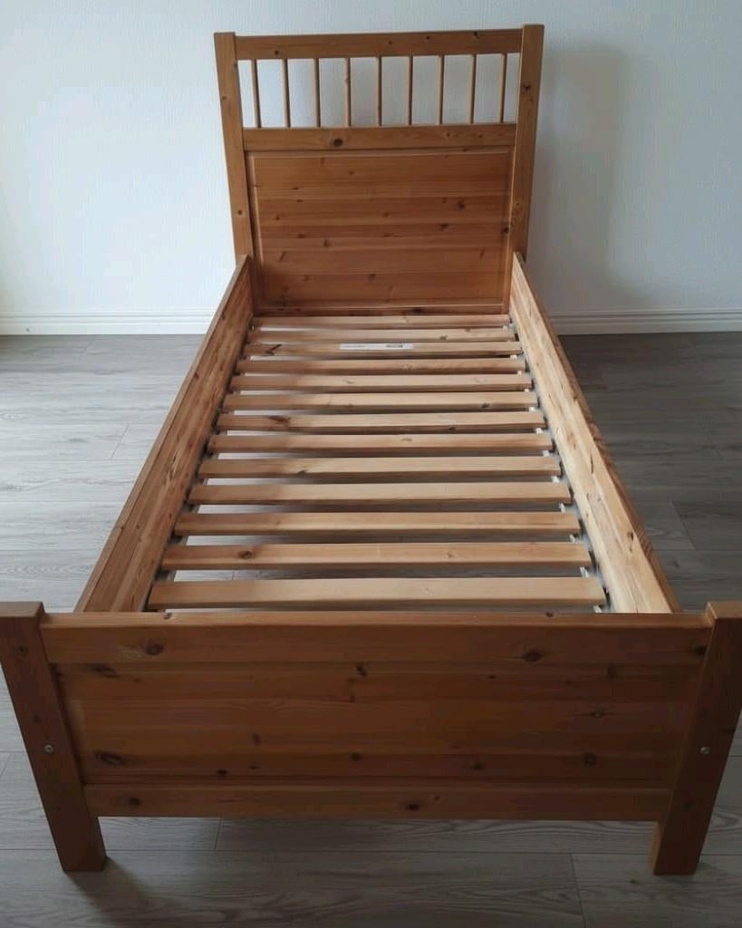 Ikea houten bed één persoons, Huis en Inrichting, Slaapkamer | Bedden, Ophalen, Gebruikt, 90 cm, Eenpersoons