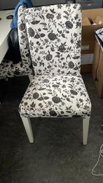 2 stuks eetkamerstoelen met 2 extra hoezen, Ophalen, Gebruikt, Twee, Wit