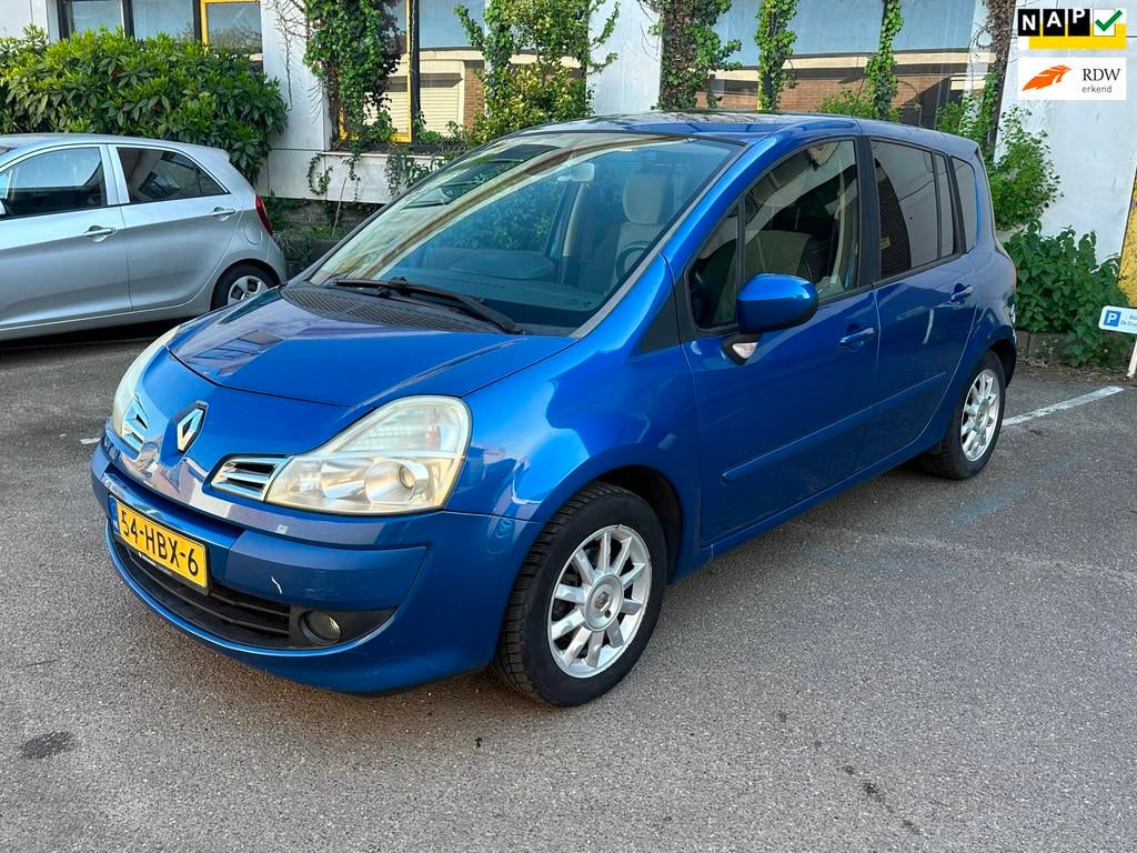 Renault Grand Modus 1.2 TCE Dynamique/ Airco, Voorwielaandrijving, 101 pk, Gebruikt, 4 cilinders
