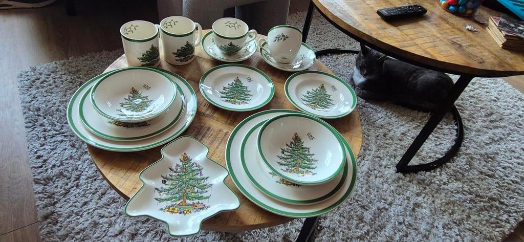 Spode Kerstservies 13-delig voor 2 personen - Goede staat, Huis en Inrichting, Keuken | Servies, Ophalen, Keramiek, Overige stijlen