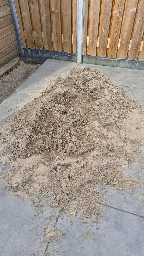 Wit zand (1 a 2 kruiwagens), Tuin en Terras, Zand, Ophalen, Ophoogzand