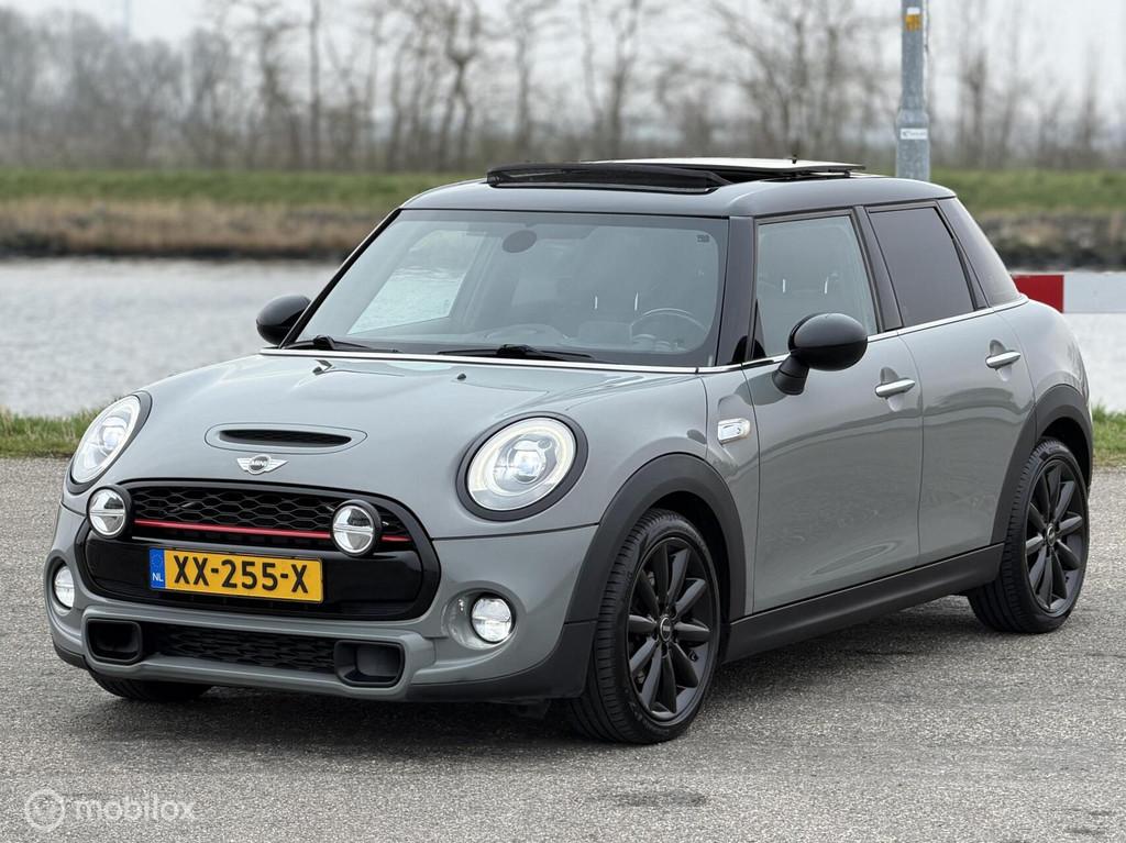 Mini Mini 2.0 Cooper SD, John Cooper Works, Head Up, Pano !, Auto's, Voorwielaandrijving, Euro 6, 4 cilinders, 125 €/maand