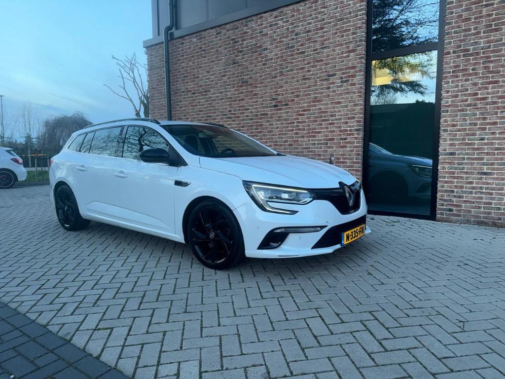 Renault Mégane 1.6 GT Turbo 205 EDC Estate 2017 Wit, 1618 cc, Euro 6, 4 cilinders, Leder en Stof