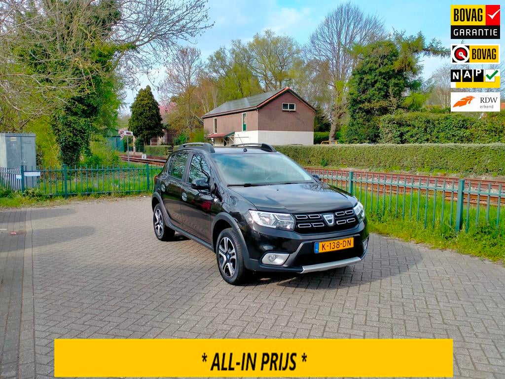 Dacia Sandero 1.0 TCe Bi-Fuel Stepway SL 15th Anniv. lage km, Auto's, Voorwielaandrijving, 12 maanden, 580 kg, Zwart