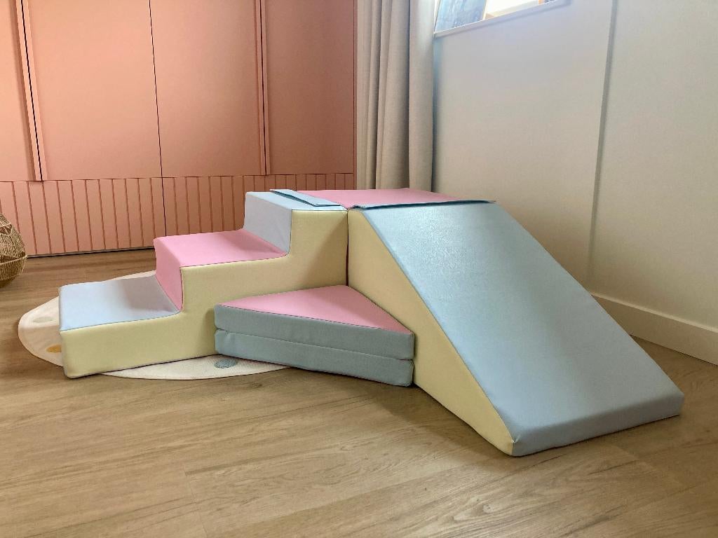 Jindl Speelset foamblokken trap + glijbaan, kids, pastel, Ophalen, Zo goed als nieuw, Jongen of Meisje