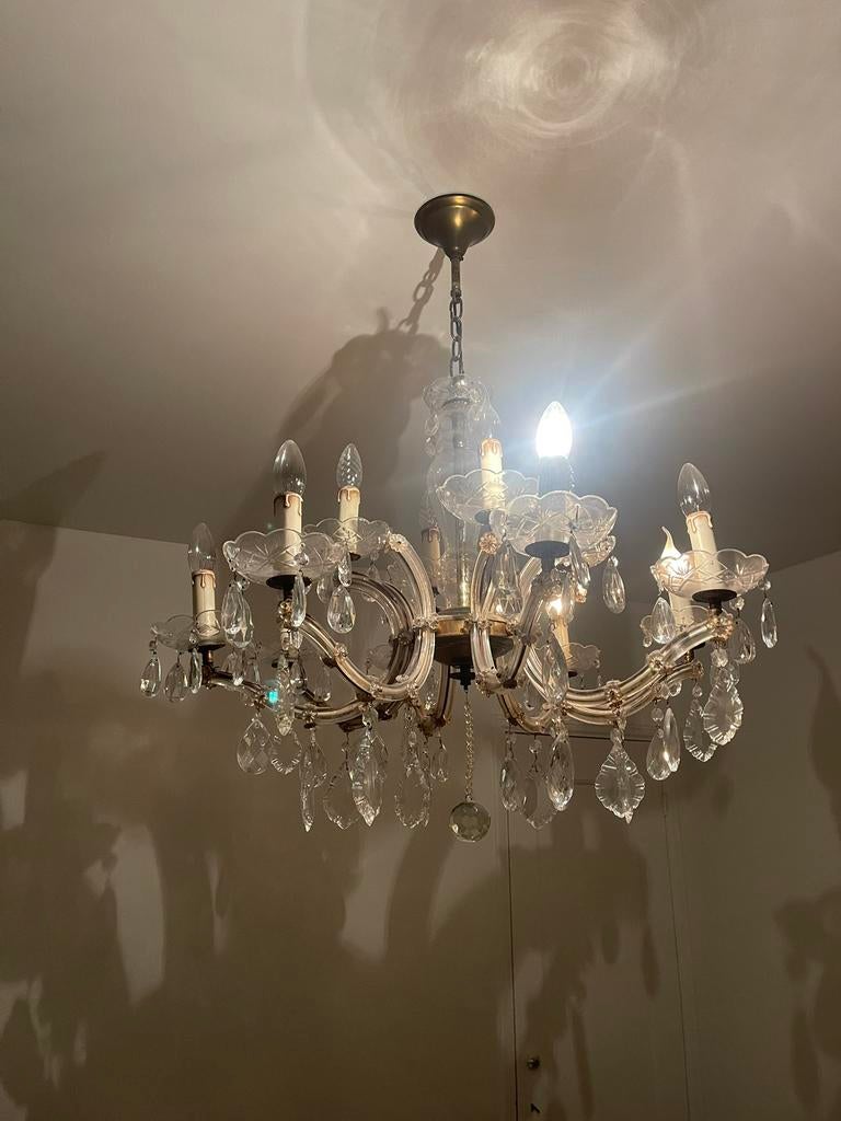 Kroonluchter, Ophalen, Zo goed als nieuw