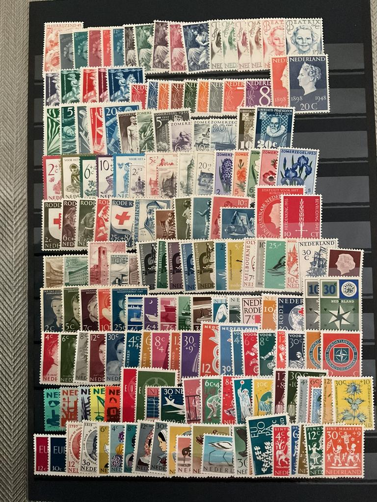 Nederland va 50er jaren postfris, Postzegels en Munten, Postzegels | Volle albums en Verzamelingen, Ophalen of Verzenden, Nederland