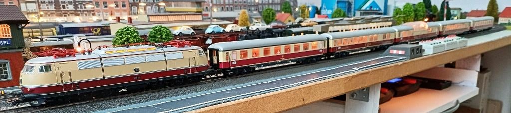 TEE trein, Hobby en Vrije tijd, Modeltreinen | H0, Zo goed als nieuw, Treinset, Wisselstroom, Märklin, Ophalen of Verzenden