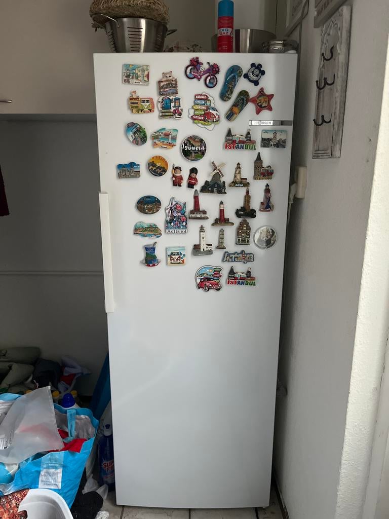 Bosch koelkast zonder vriesvak, 200 liter of meer, 45 tot 60 cm, Zonder vriesvak, Gebruikt