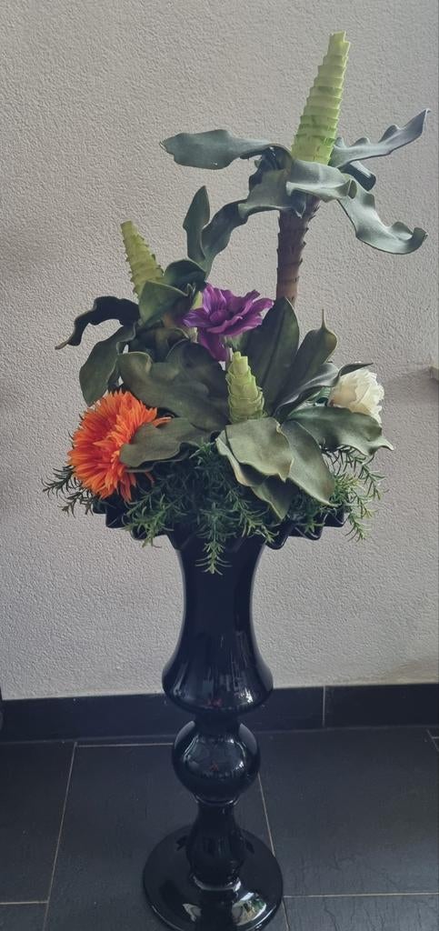 Siervazen met kunstwerk erop, Ophalen, Zo goed als nieuw