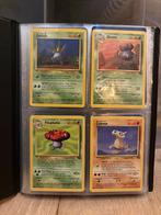 Map met diverse Pokémon kaarten, Hobby en Vrije tijd, Verzamelkaartspellen | Pokémon, Ophalen of Verzenden, Gebruikt, Meerdere kaarten