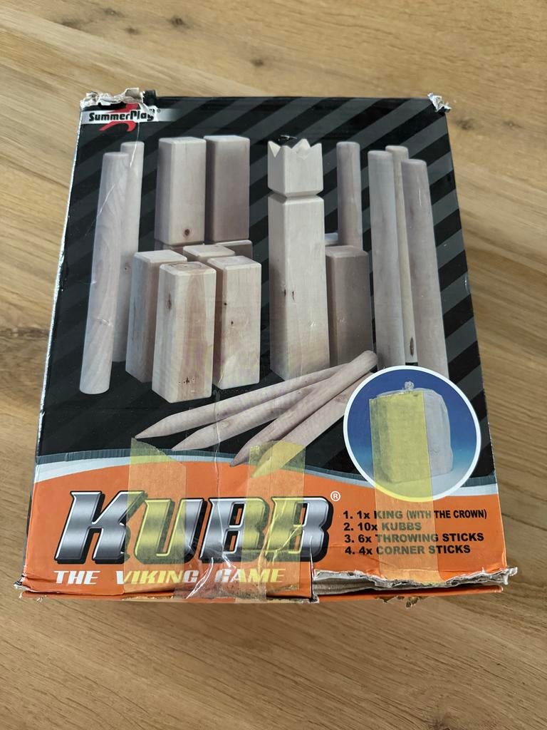 Kubb spel - Het Viking schaakspel voor buiten, Hobby en Vrije tijd, Drie of vier spelers, Ophalen of Verzenden, Gebruikt