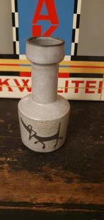 Vaasje stekjesvaas Teckel vintage mid Century Terra, Antiek en Kunst, Antiek | Keramiek en Aardewerk, Ophalen of Verzenden