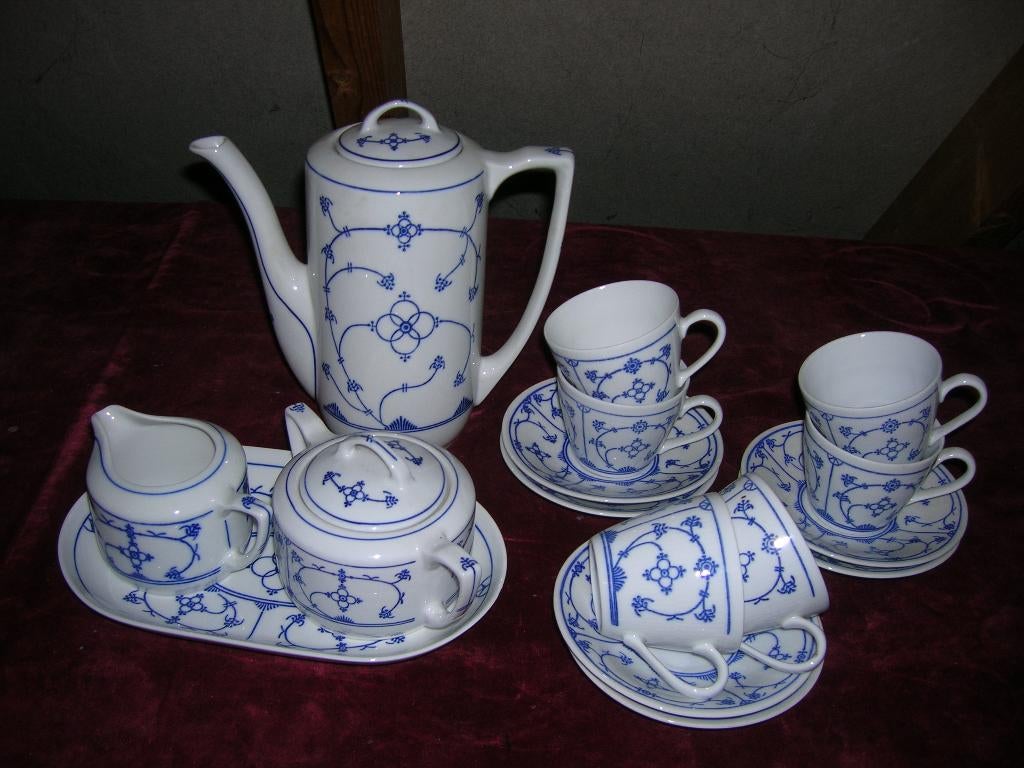 BLAU SAKS serviesdelen  Jäger en Kahla en Boch, Ophalen of Verzenden