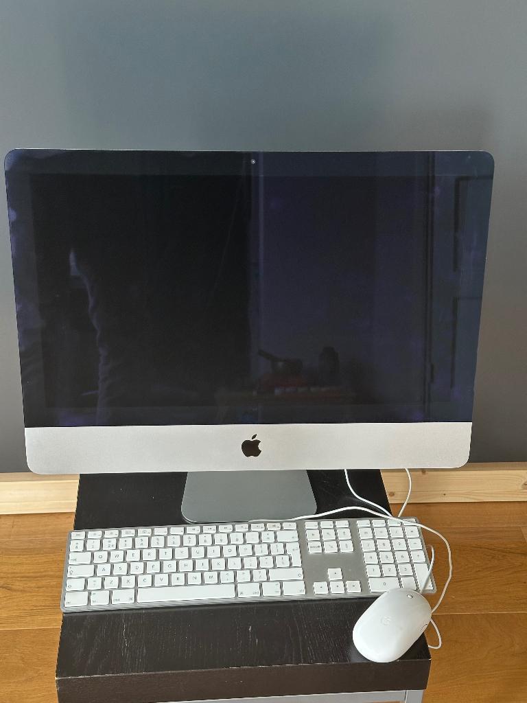 Apple iMac 21.5”  – SSD – Snel & netjes, Computers en Software, Apple Desktops, Gebruikt, iMac, SSD, 2 tot 3 Ghz, 8 GB, Ophalen